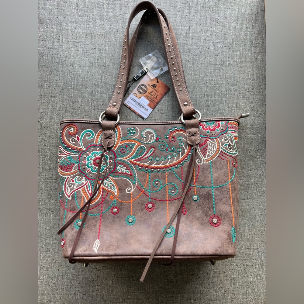 American Bling NWT Purse- multicolored embroidered Brand New!